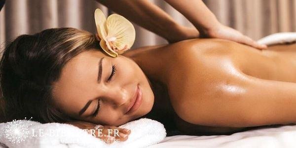 Body Float à PARIS-17E-ARRONDISSEMENT