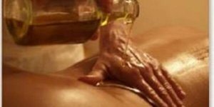 LES BIENFAITS DU MASSAGE AYURVÉDIQUE